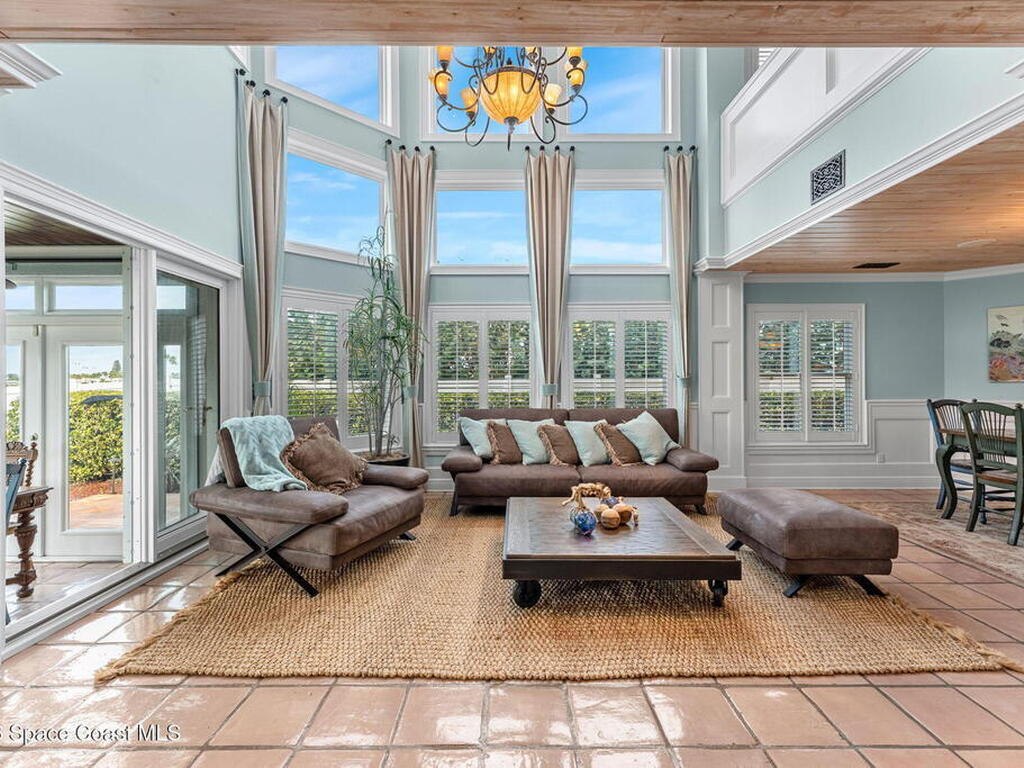 252 Seaview Street, Melbourne Beach, FL 32951