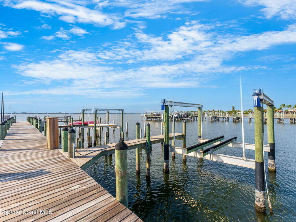 252 Seaview Street, Melbourne Beach, FL 32951