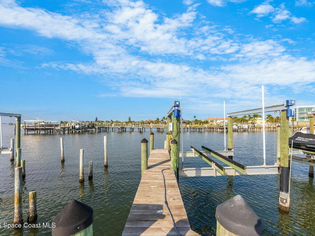 252 Seaview Street, Melbourne Beach, FL 32951