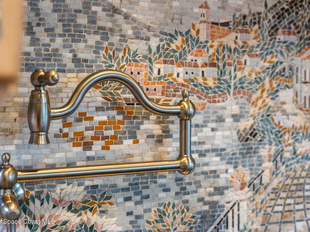 252 Seaview Street, Melbourne Beach, FL 32951