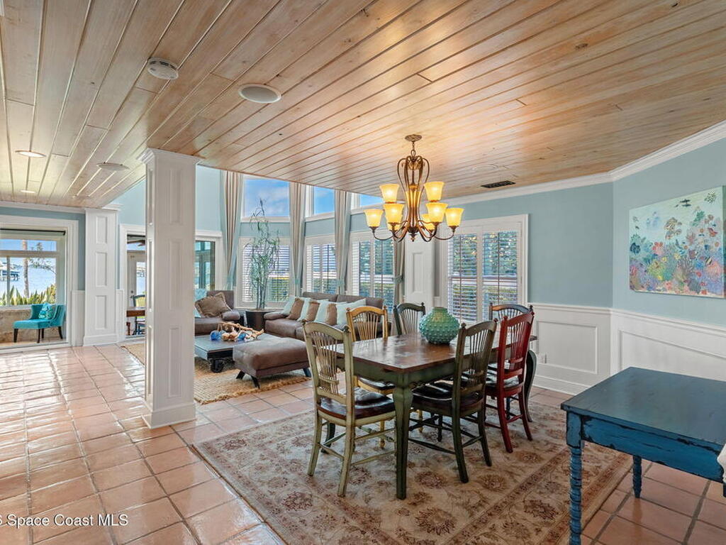 252 Seaview Street, Melbourne Beach, FL 32951