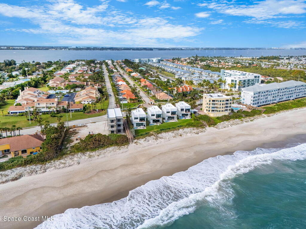 252 Seaview Street, Melbourne Beach, FL 32951