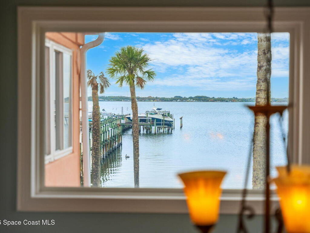 252 Seaview Street, Melbourne Beach, FL 32951