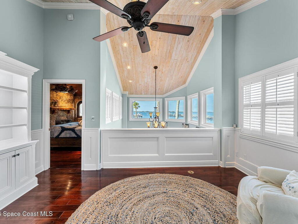 252 Seaview Street, Melbourne Beach, FL 32951