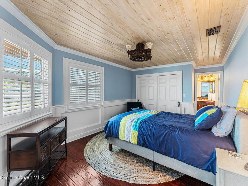 252 Seaview Street, Melbourne Beach, FL 32951