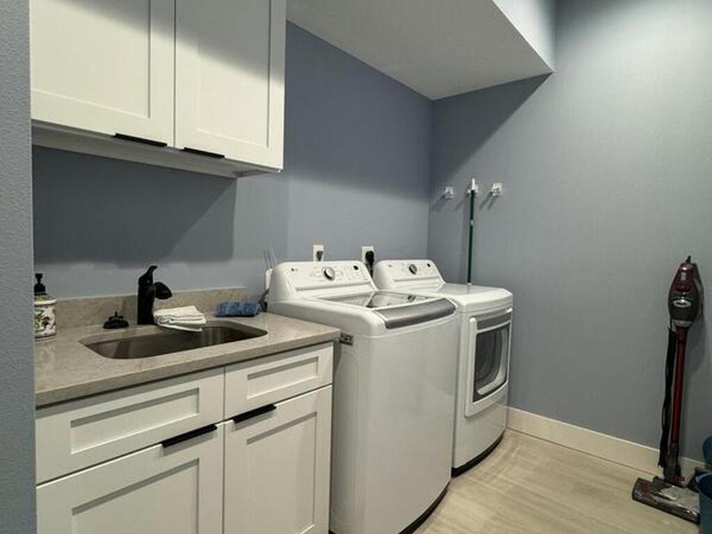 223 6th Avenue, Indialantic, FL 32903