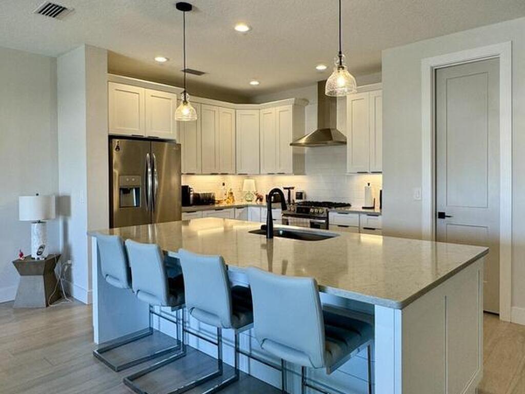 223 6th Avenue, Indialantic, FL 32903