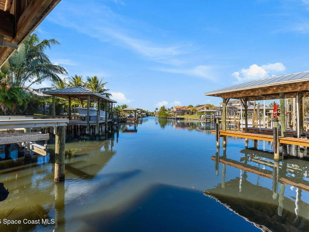 398 Riverview Lane, Melbourne Beach, FL 32951