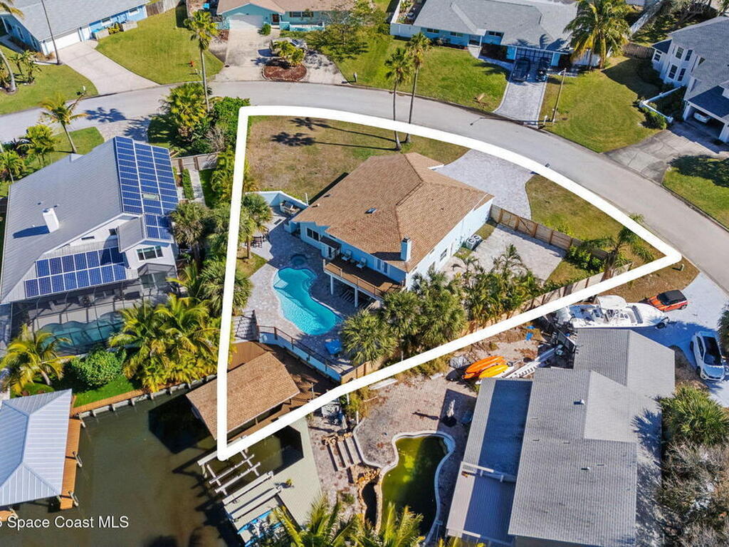 398 Riverview Lane, Melbourne Beach, FL 32951