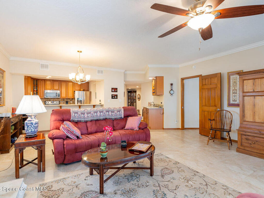 905 N Harbor City Boulevard, Melbourne, FL 32935