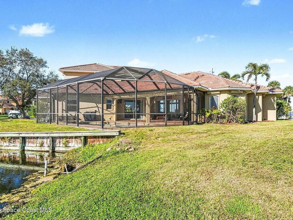 1 Point View Place, Cocoa, FL 32926