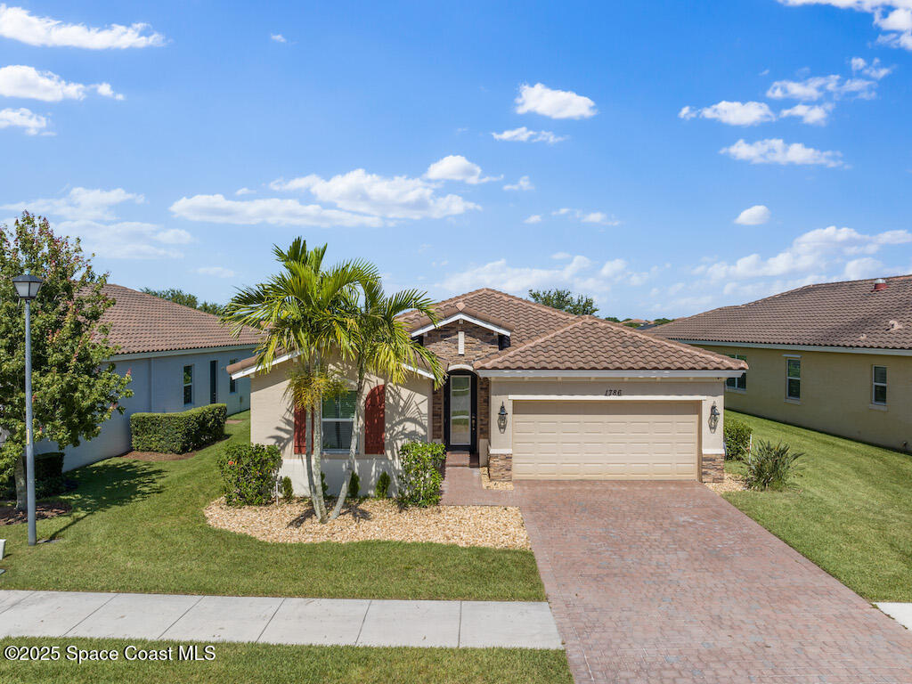 1786 Berkshire Circle, Vero Beach, FL 32968