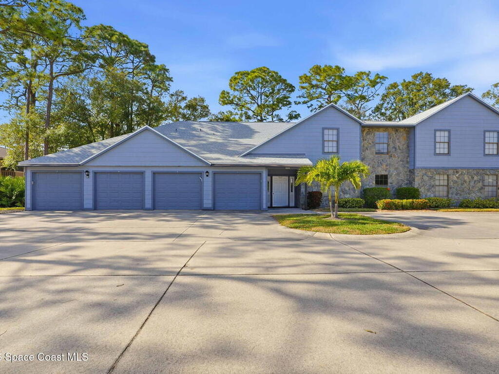 9042 York Lane, West Melbourne, FL 32904