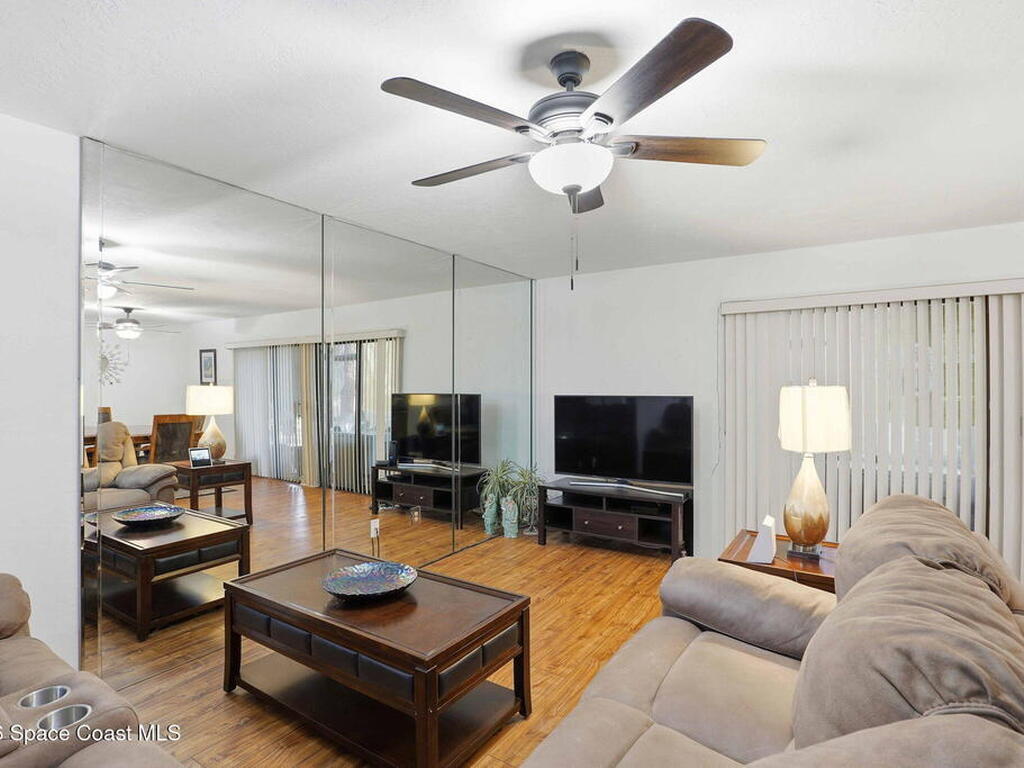 9042 York Lane, West Melbourne, FL 32904