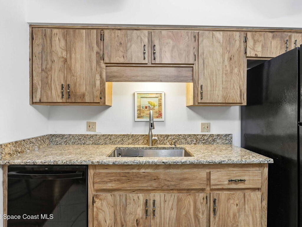 9042 York Lane, West Melbourne, FL 32904