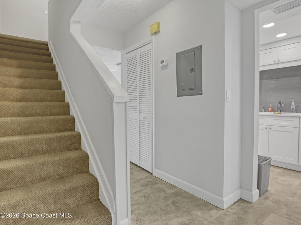 170 Paradise Boulevard, Melbourne, FL 32903