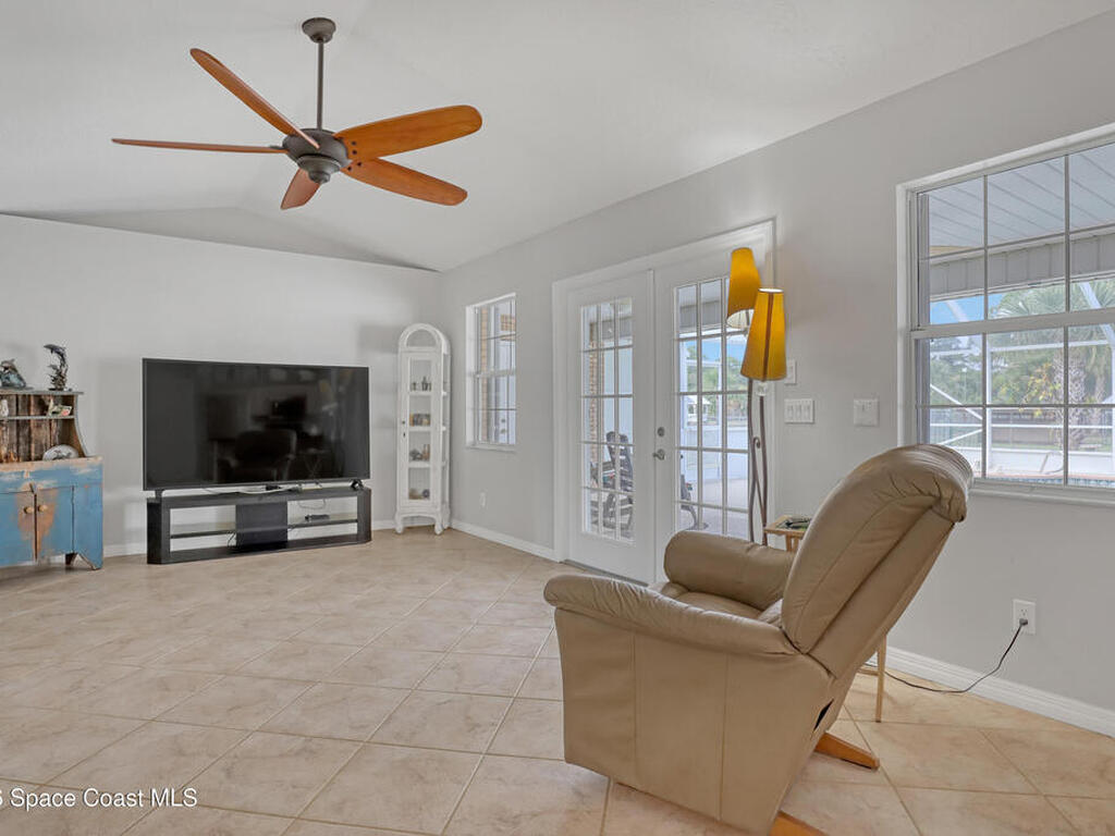 3980 Pepper Tree Street, Grant, FL 32949