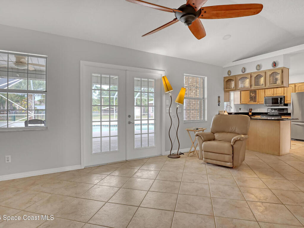 3980 Pepper Tree Street, Grant, FL 32949