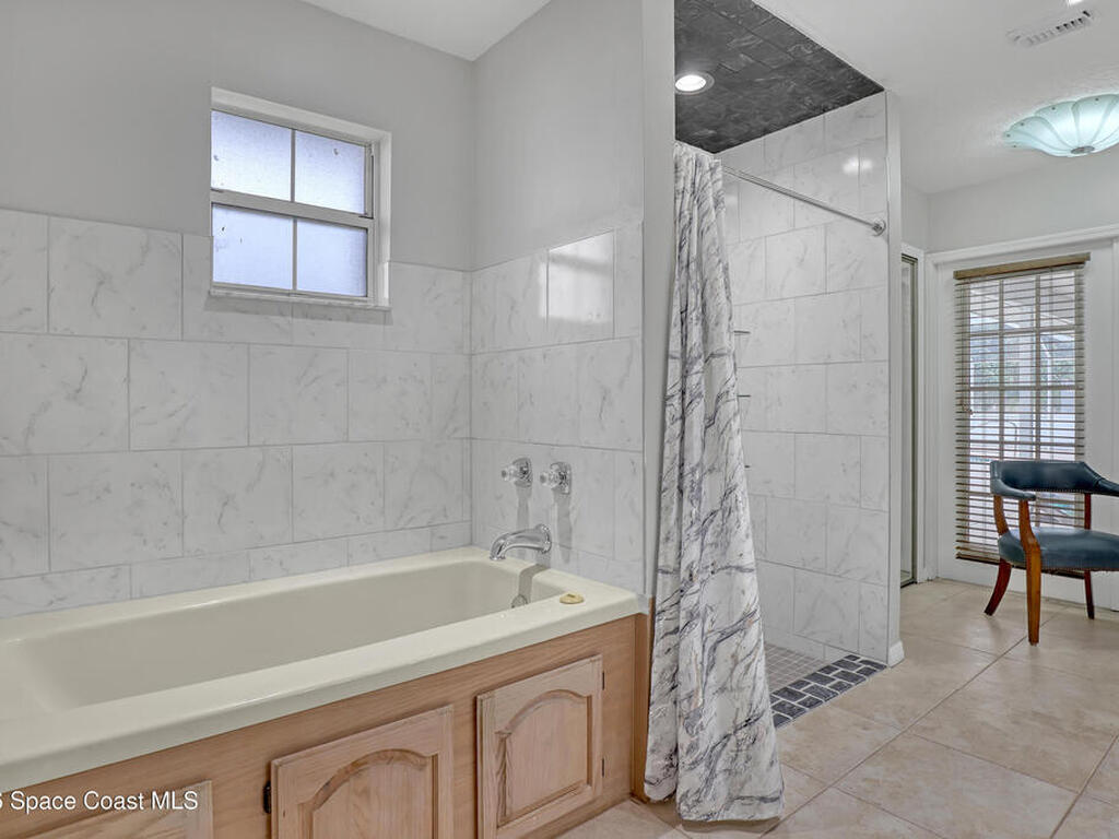 3980 Pepper Tree Street, Grant, FL 32949