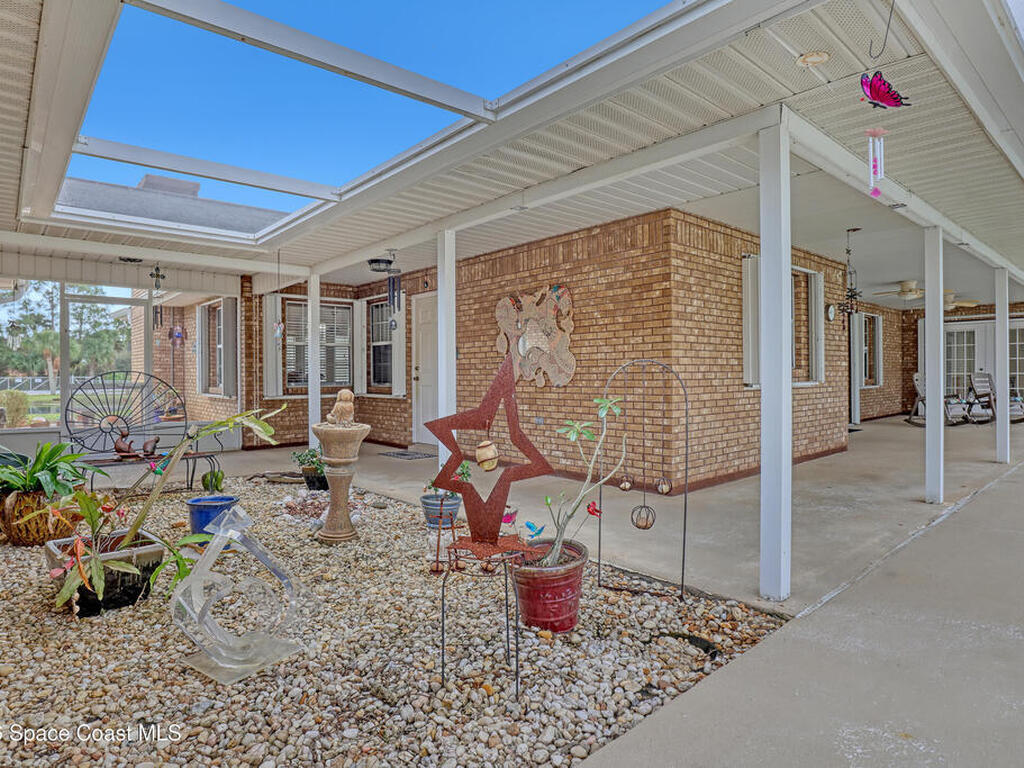 3980 Pepper Tree Street, Grant, FL 32949