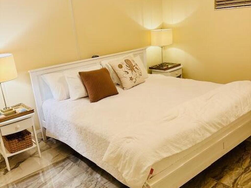 1125 Jimmy Buffett Memorial Highway, Satellite Beach, FL 32937