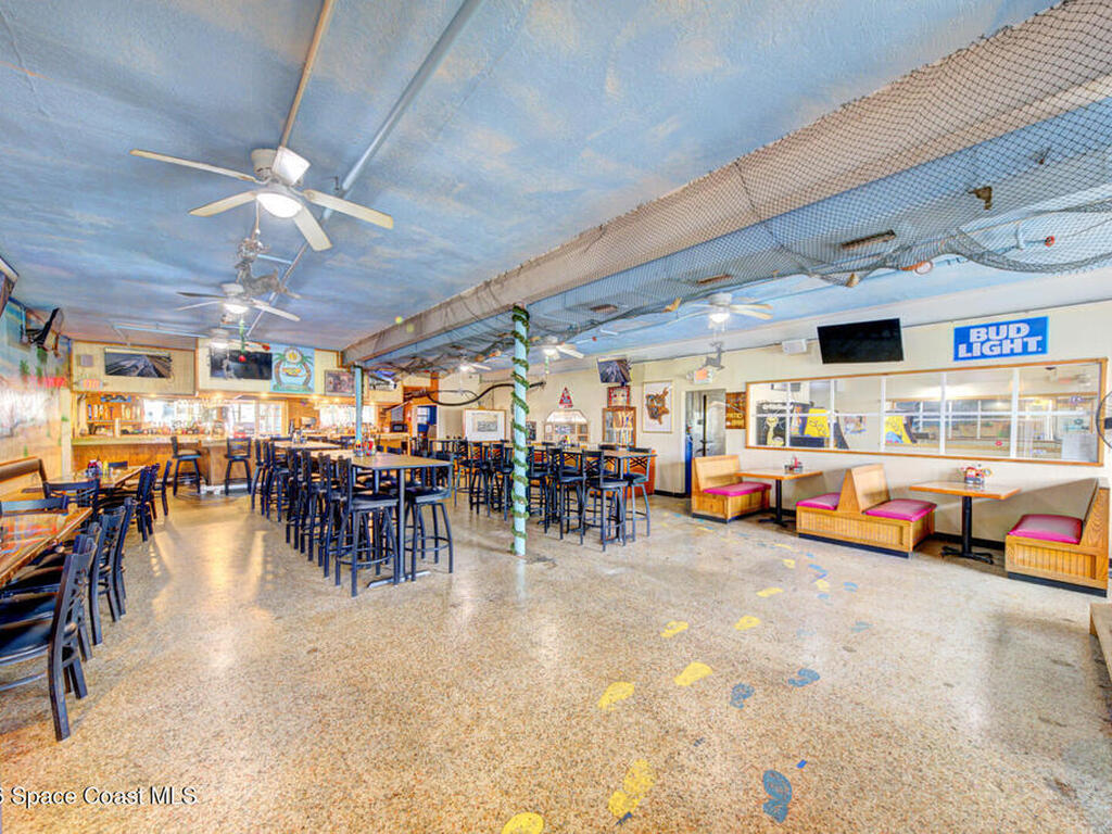 412 W Cocoa Beach Causeway, Cocoa Beach, FL 32931