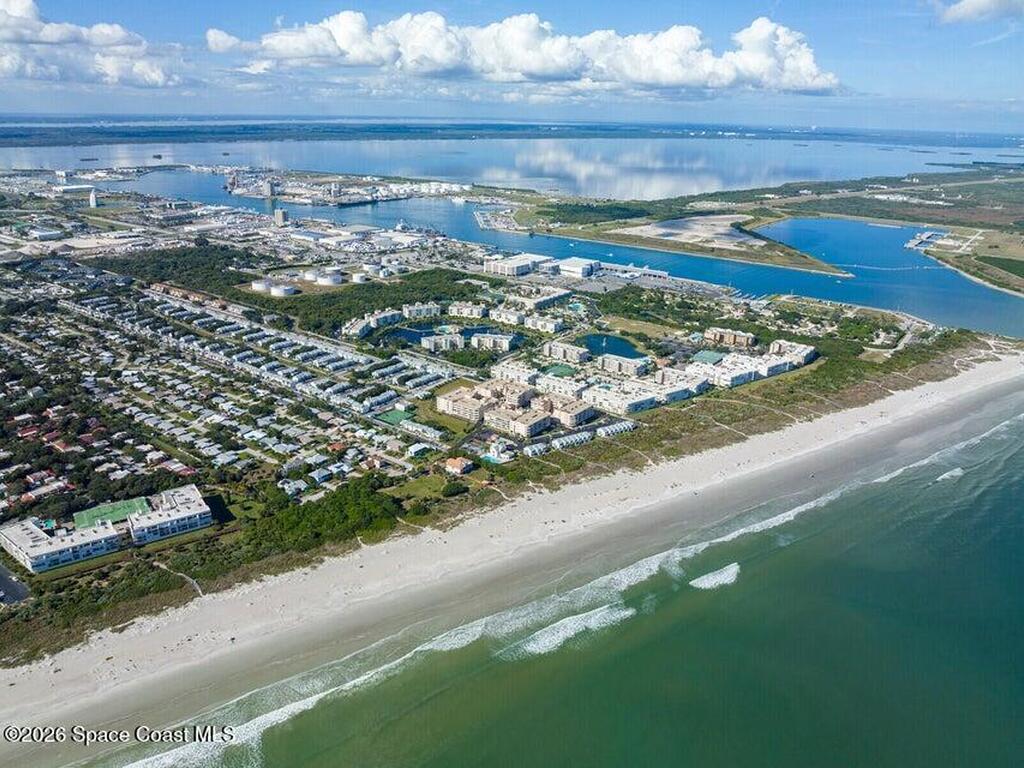 807 Mystic Drive, Cape Canaveral, FL 32920