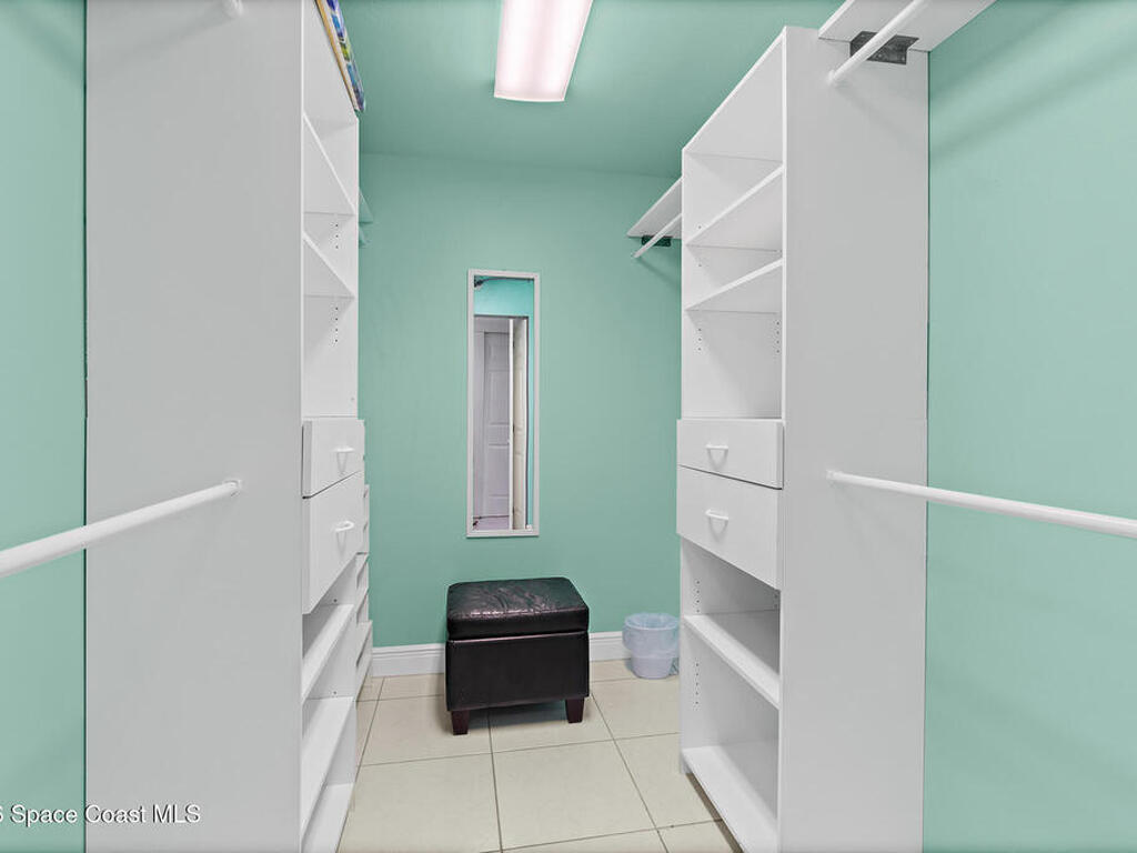 1305 S Atlantic Avenue, Cocoa Beach, FL 32931