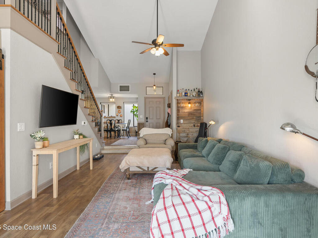 210 Parkside Place, Indian Harbour Beach, FL 32937