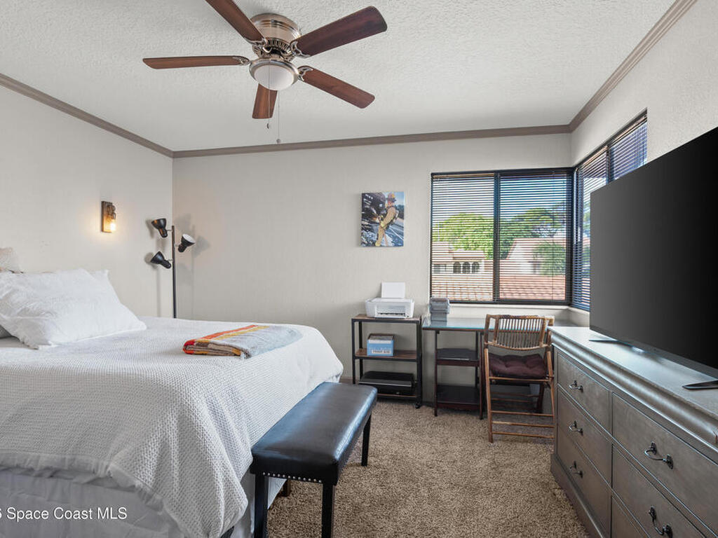 210 Parkside Place, Indian Harbour Beach, FL 32937