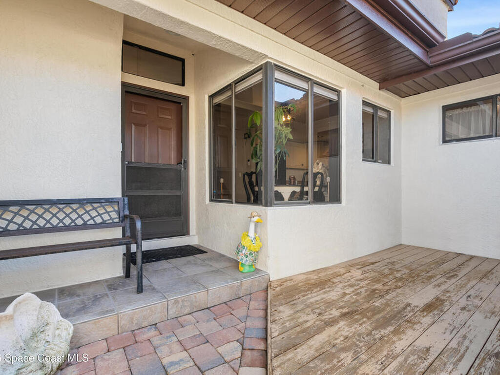 210 Parkside Place, Indian Harbour Beach, FL 32937