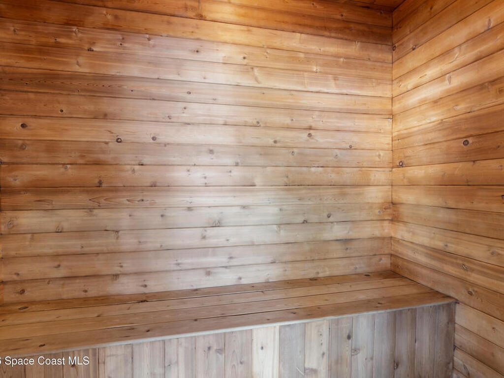 210 Parkside Place, Indian Harbour Beach, FL 32937