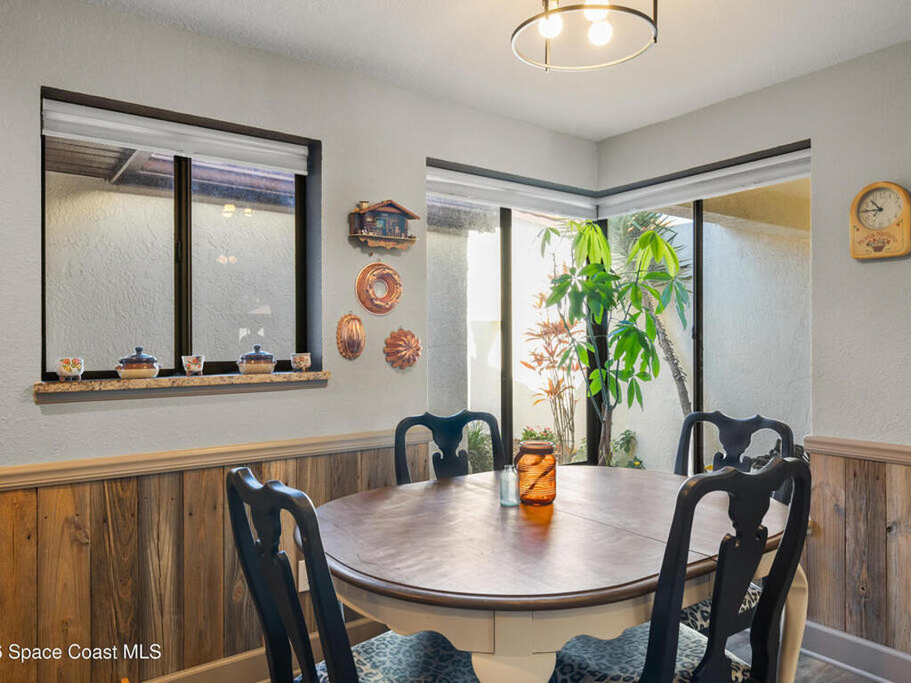 210 Parkside Place, Indian Harbour Beach, FL 32937