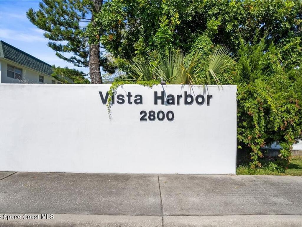 2800 Indian River Boulevard, Vero Beach, FL 32960