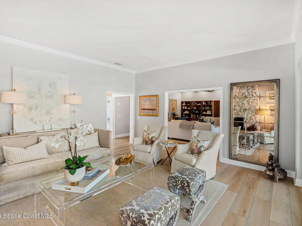 656 Franklyn Avenue, Indialantic, FL 32903