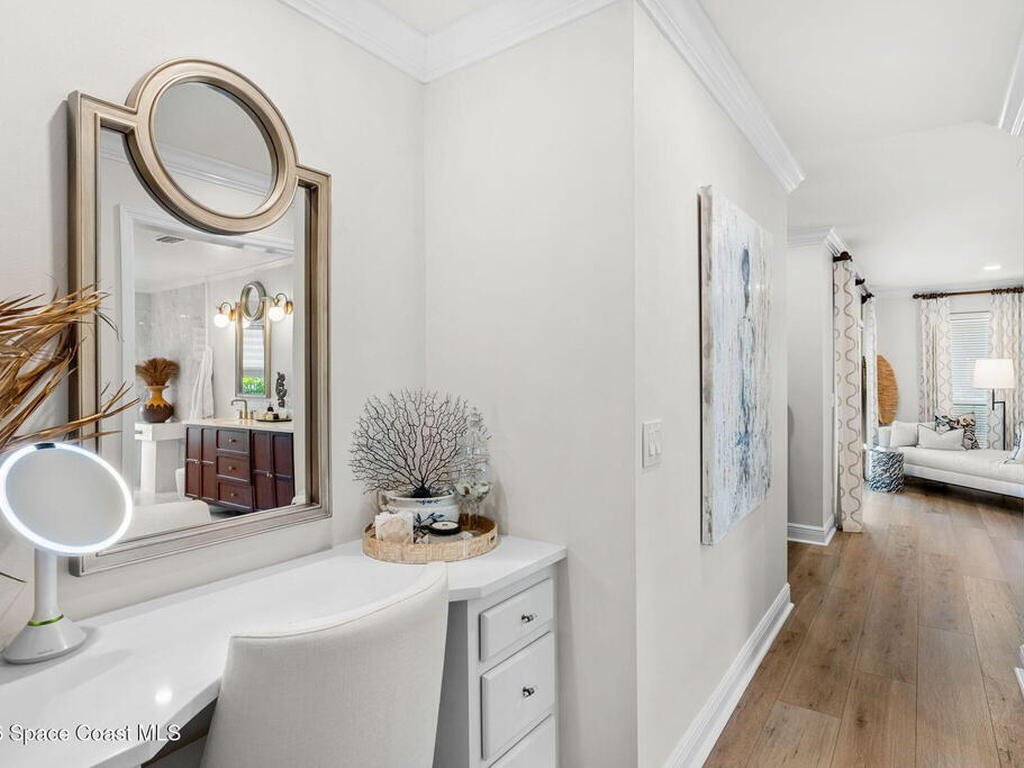 656 Franklyn Avenue, Indialantic, FL 32903