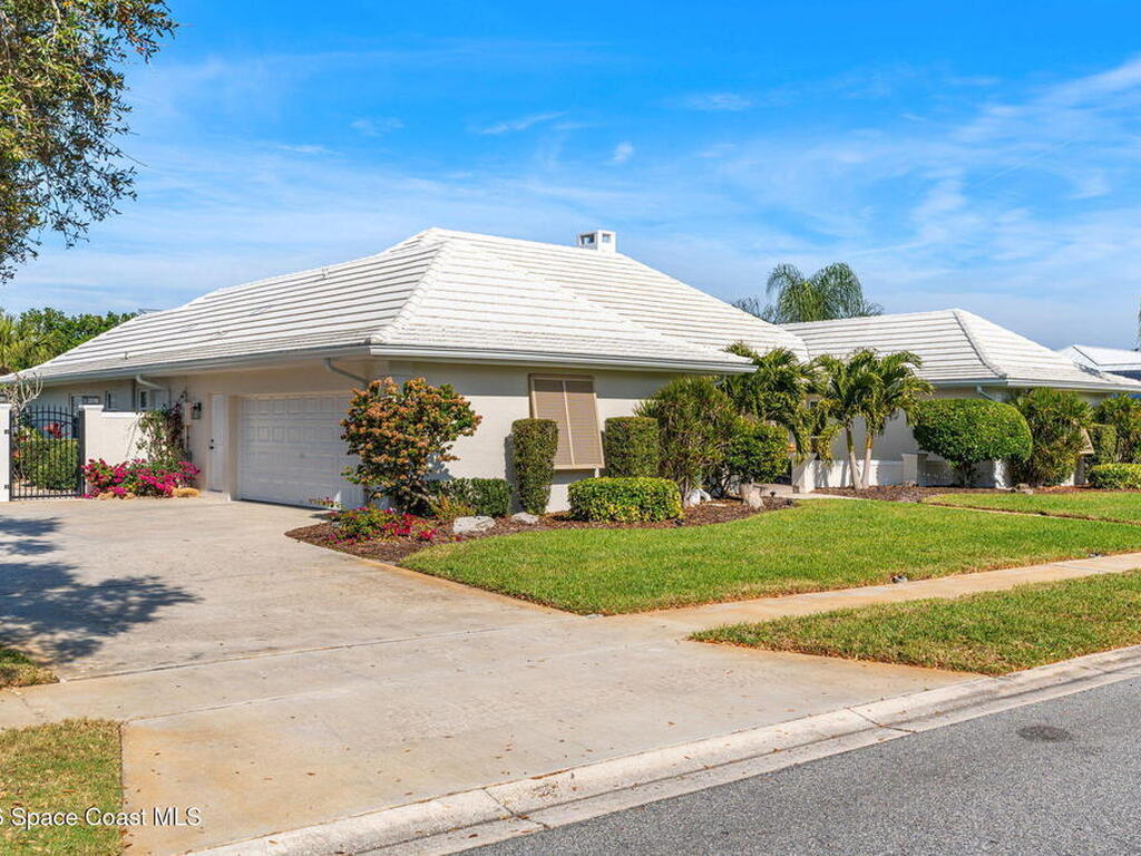 656 Franklyn Avenue, Indialantic, FL 32903