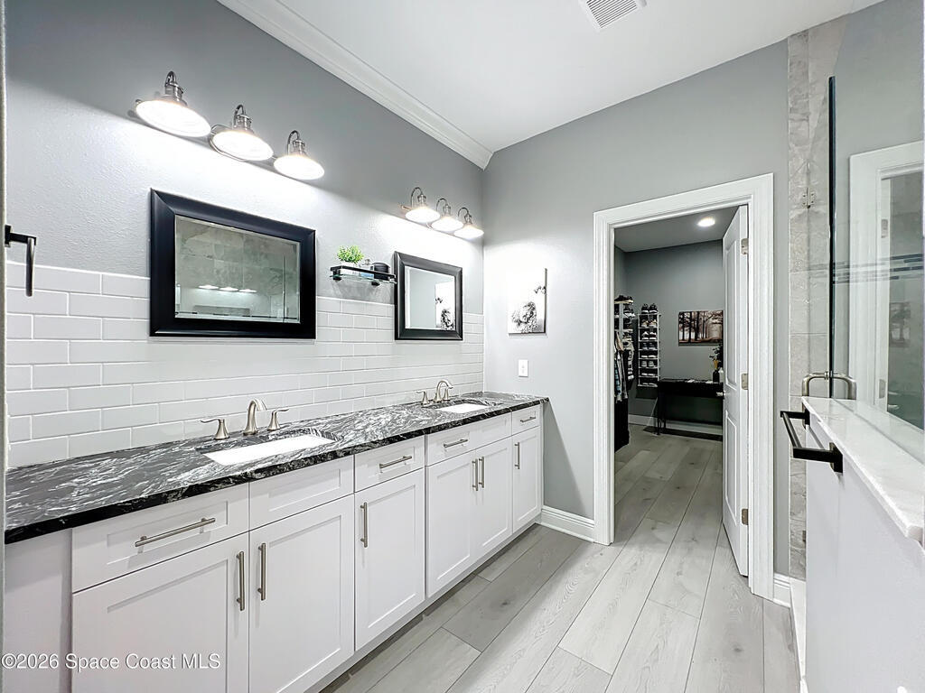 2245 Enjoya Lane, Melbourne, FL 32901