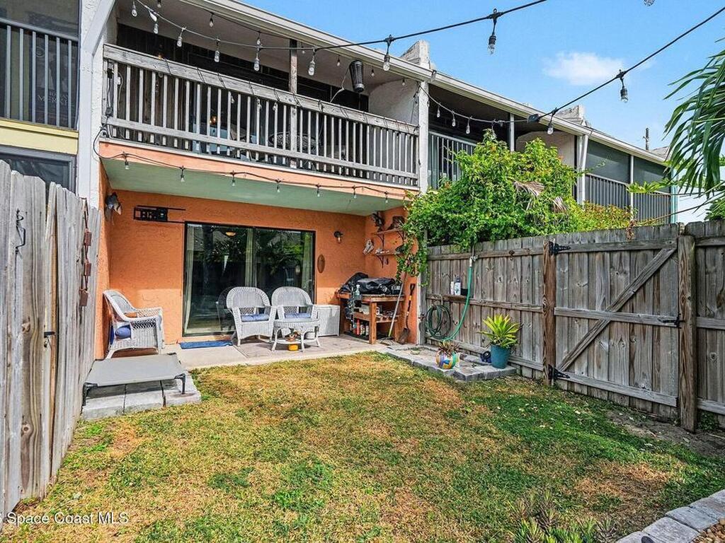 290 N 2nd Street, Cocoa Beach, FL 32931