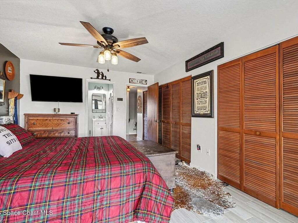 290 N 2nd Street, Cocoa Beach, FL 32931