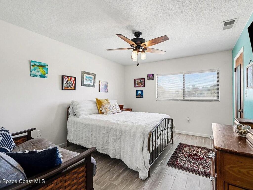 290 N 2nd Street, Cocoa Beach, FL 32931