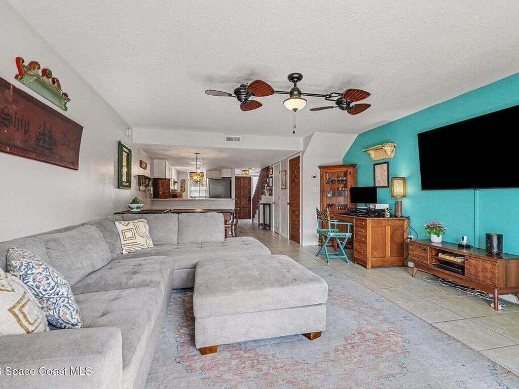 290 N 2nd Street, Cocoa Beach, FL 32931