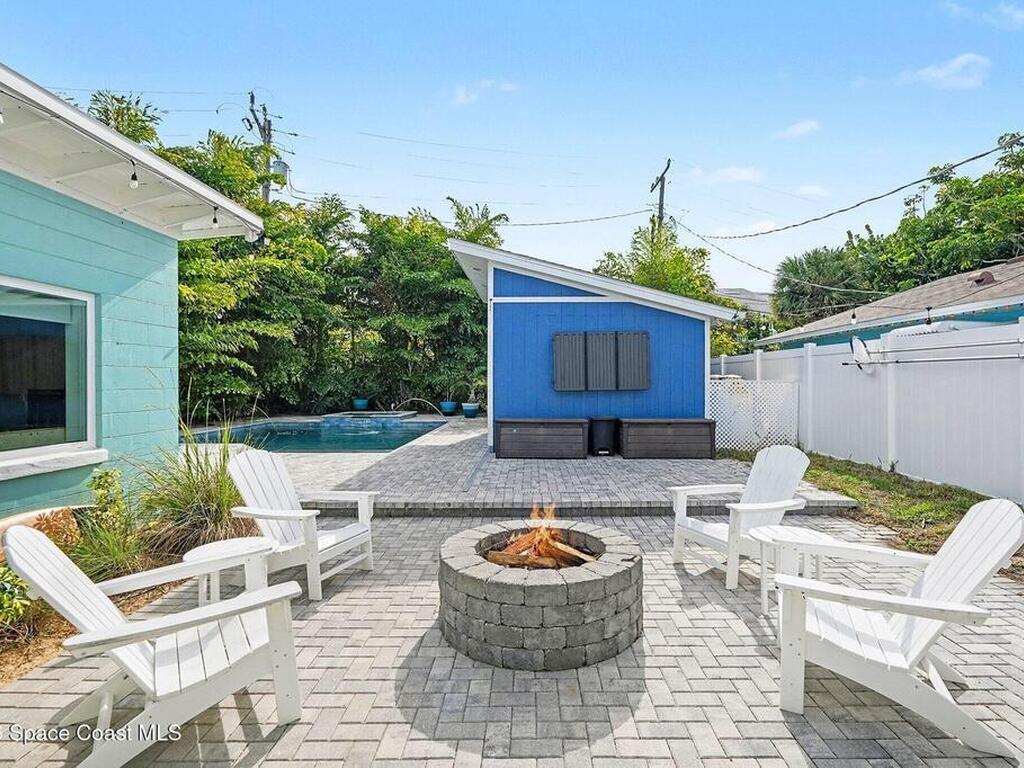 607 Madison Avenue, Cape Canaveral, FL 32920