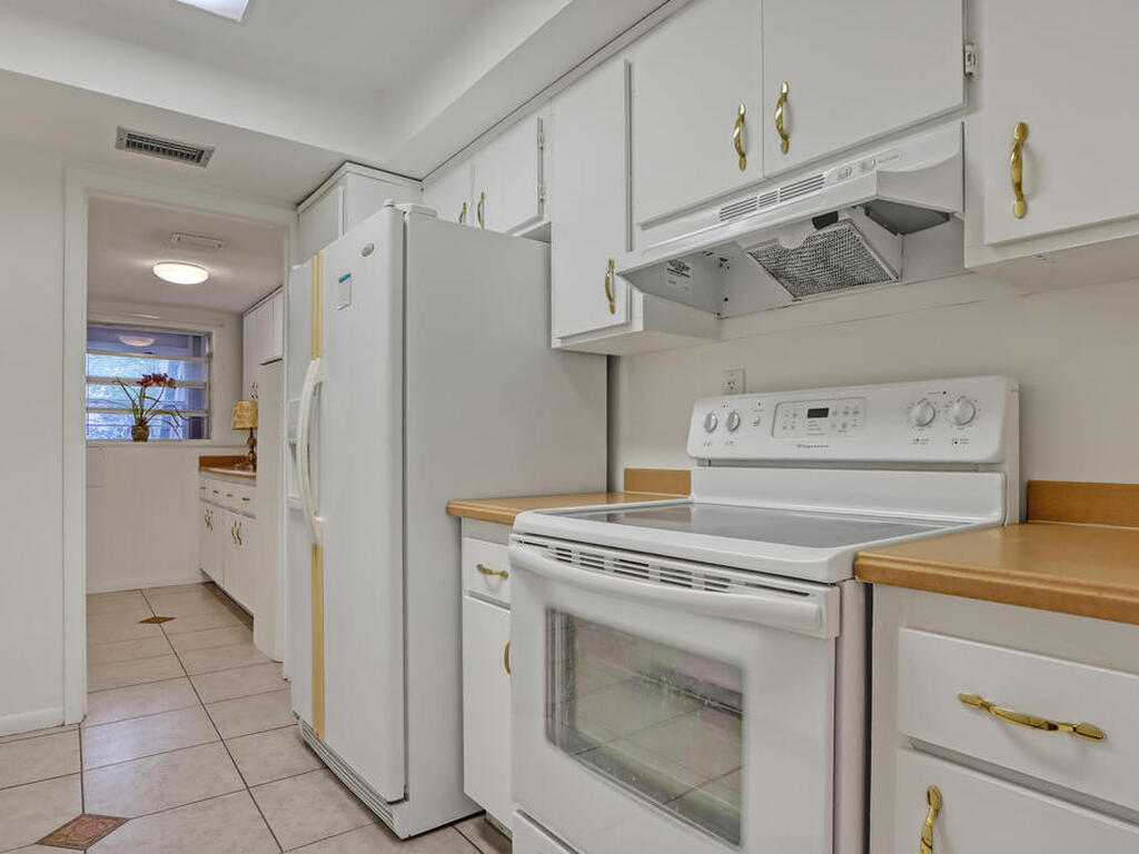 2574 Demaret Drive, Titusville, FL 32780