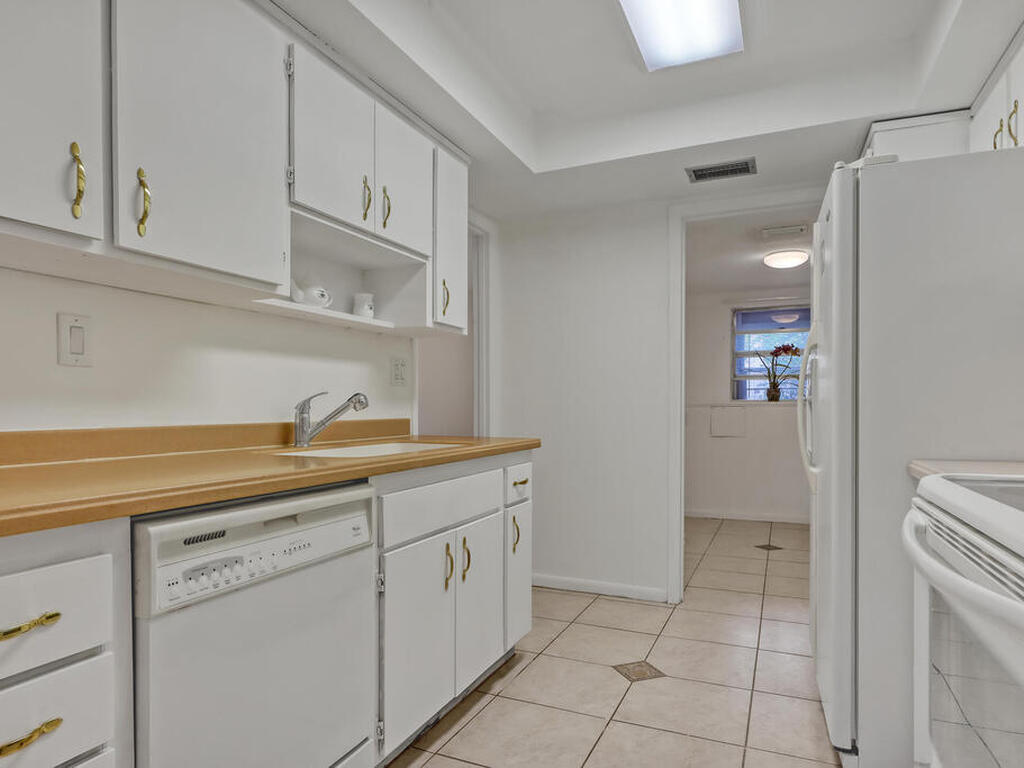 2574 Demaret Drive, Titusville, FL 32780