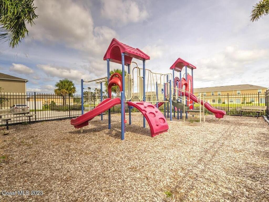 2760 Revolution Street, Melbourne, FL 32935