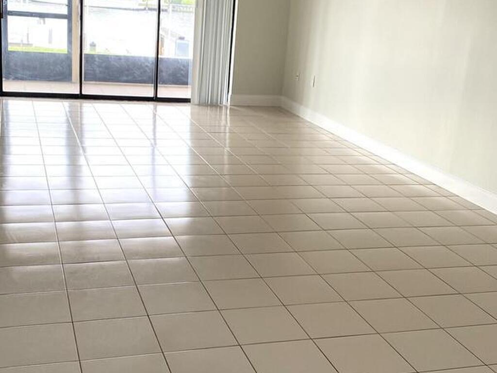 325 S Banana River Boulevard, Cocoa Beach, FL 32931