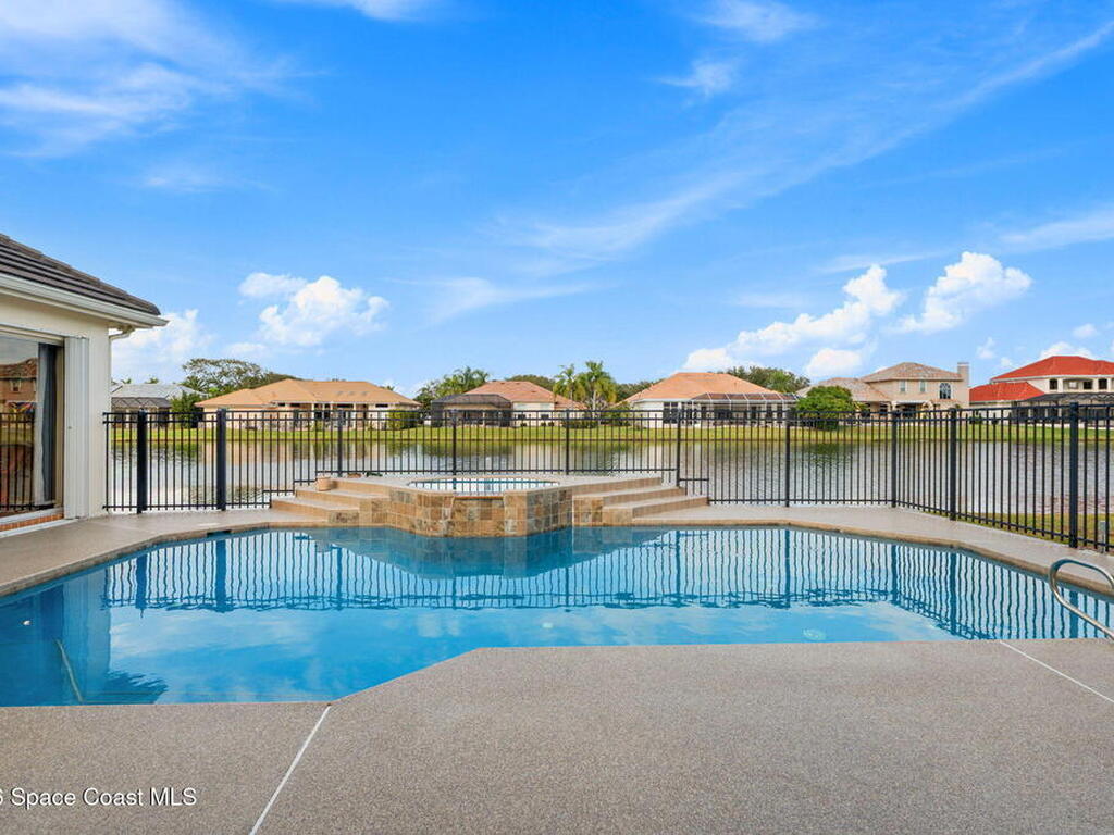 630 Newport Drive, Indialantic, FL 32903