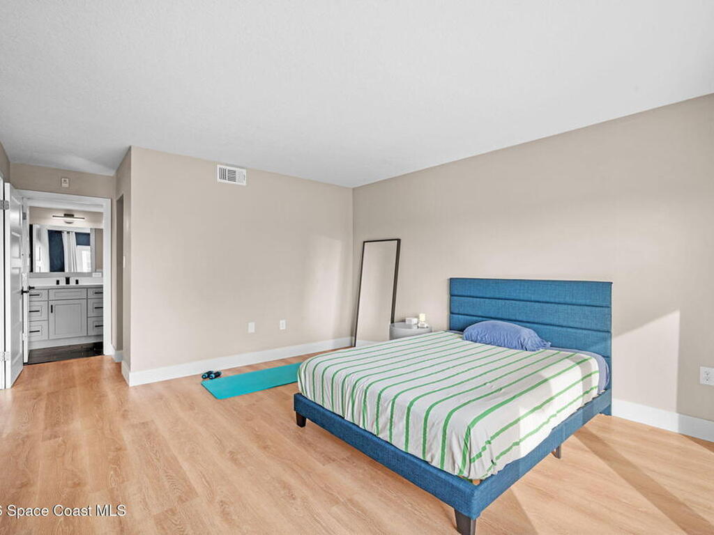 3060 N Atlantic Avenue, Cocoa Beach, FL 32931