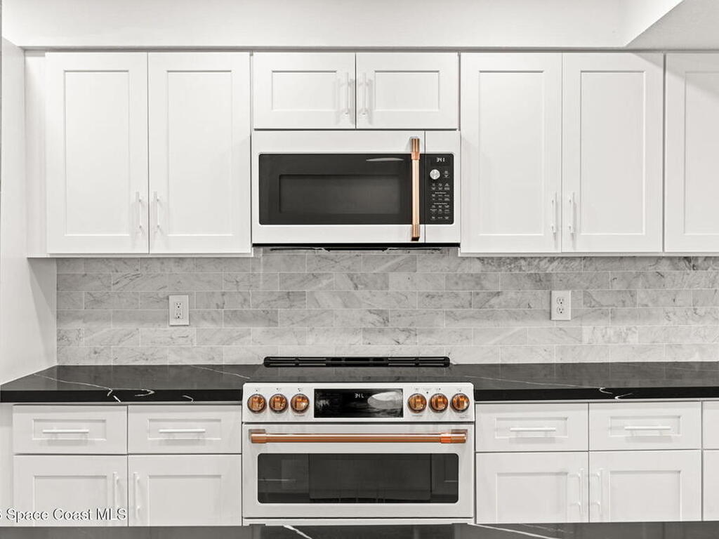 3060 N Atlantic Avenue, Cocoa Beach, FL 32931